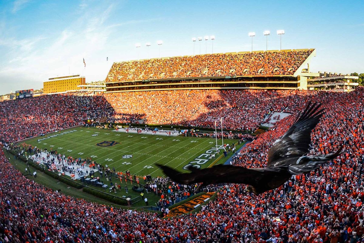 Take your best customer on the ultimate Penn State road trip experience